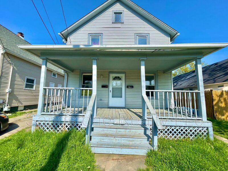 2545 Lexington Ave Unit 1, Lorain, OH 44052 Condo for Rent in Lorain