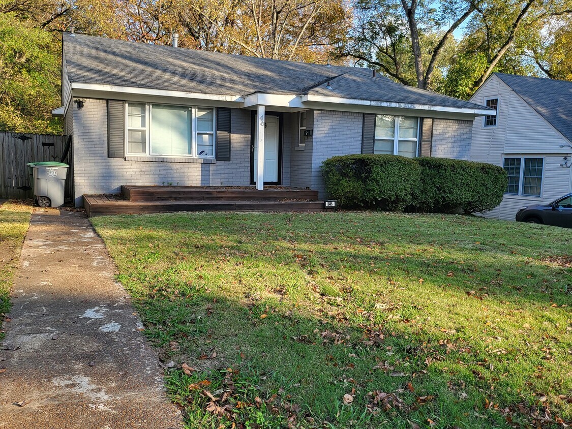 646 S Graham St Unit n/a.1345943, Memphis, TN 38111 Room for Rent in