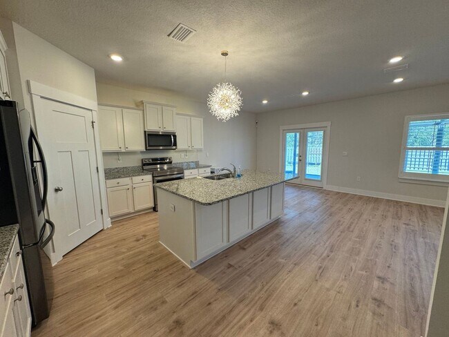 Building Photo - Gulf Breeze - Sailfish Pointe - 5 bedroom, 3 bathroom