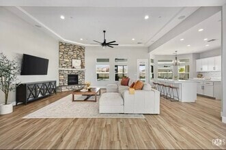 Building Photo - 16612 Bellewood Pl