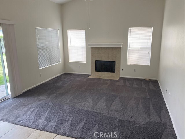 Building Photo - 1196 W 45th St