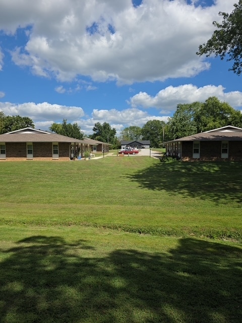 Building Photo - Eldorado Springs
