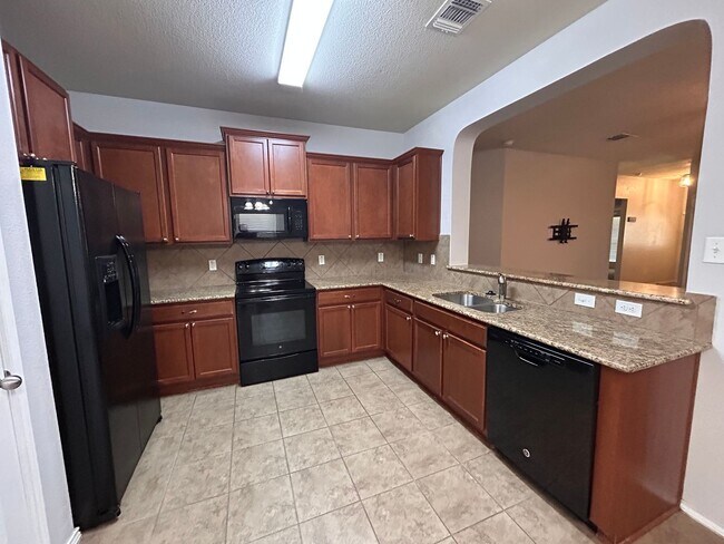 Foto del edificio - 5308 Katy Creek Ln