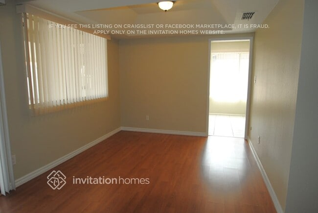 Building Photo - 7525 W Pinchot Ave