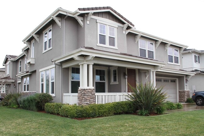 Building Photo - 1049 Nolan Ct