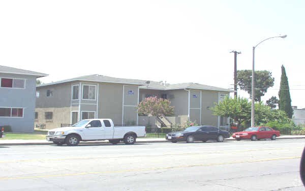 Building Photo - 1505 Holly Way