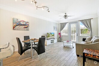 Building Photo - 276 Murcia Dr