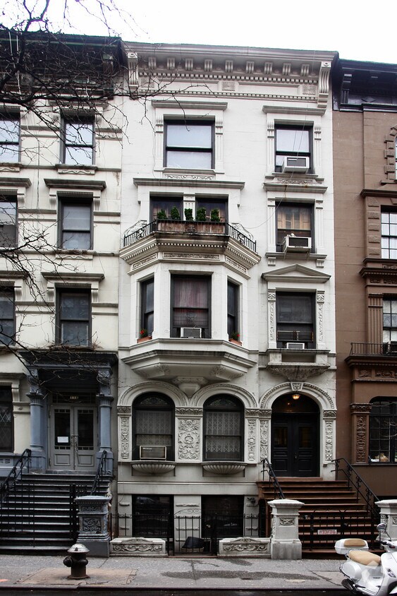Foto del edificio - 118 W 71st St