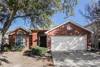 Building Photo - 5002 Wordsworth Dr