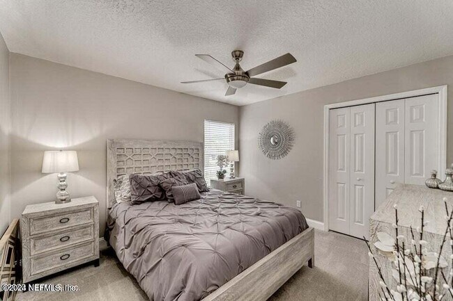 Foto del edificio - 4346 Tradewinds Dr