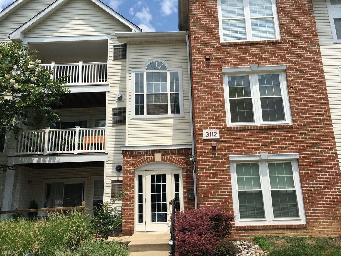 Primary Photo - 3112 River Bend Ct