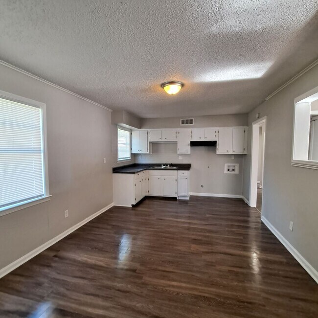 Foto del edificio - 4839 Applestone St