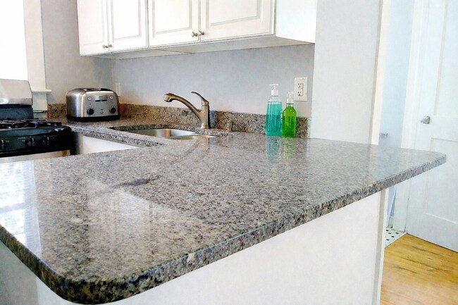 Foto del edificio - 1927 Monroe St