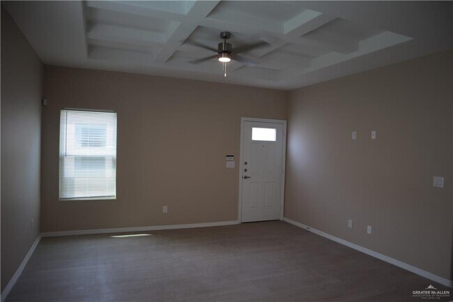 Building Photo - 2914 W Driftwood St