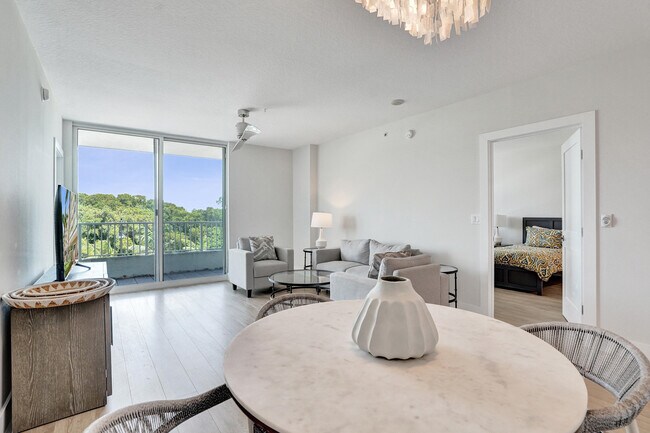 Foto del edificio - 700 E Boynton Beach Blvd