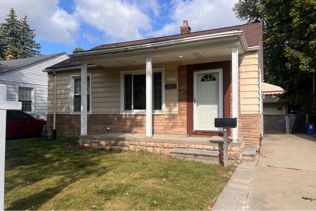Building Photo - 26252 Eton Ave