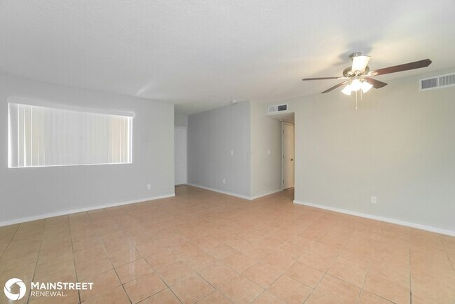 Building Photo - 4220 N 74TH DR, Phoenix, AZ 85033