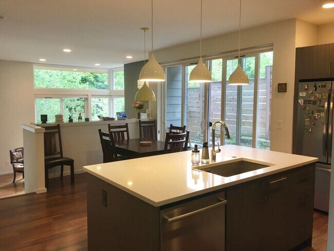 Foto del edificio - Sophisticated Urban Retreat in Fremont