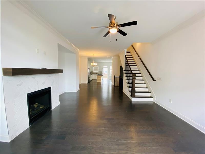 Primary Photo - 3552 Parkside Way
