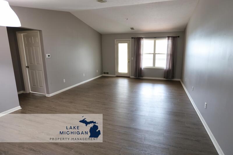3075 Poplar Creek Dr SE Unit 302, Kentwood, MI 49512 Condo for Rent