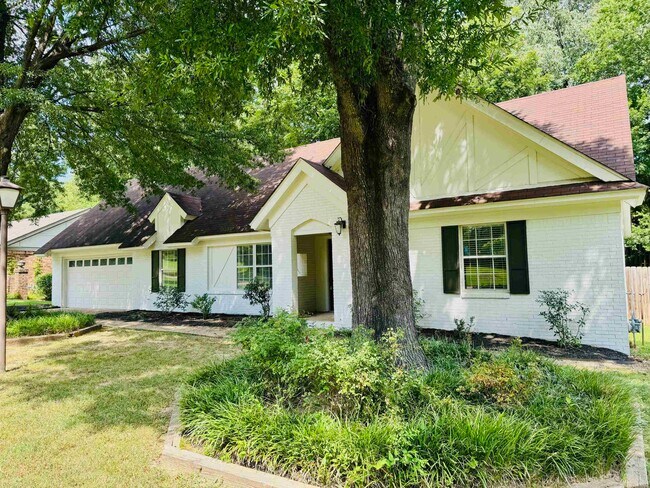 Foto del edificio - 2212 Howard Rd