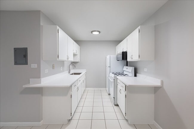 Foto del edificio - 5740 East Ave