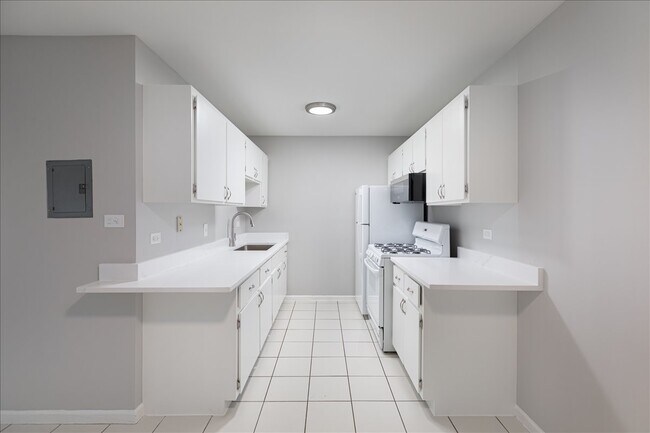 Foto del edificio - 5740 East Ave