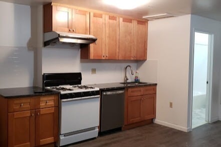 Kitchen - 1030 Arch St