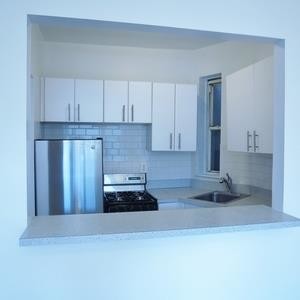 Foto del edificio - 429 East 83rd Street