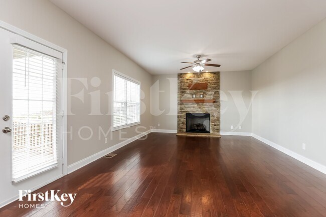 Foto del edificio - 2392 Andersonville Dr