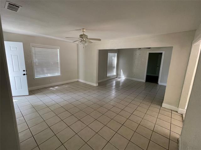 Building Photo - 1411 Kingsley Dr