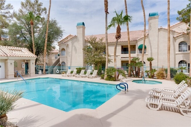 Foto del edificio - 2251 Wigwam Pkwy