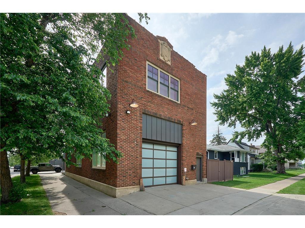 Foto principal - 1290 Snelling Ave N