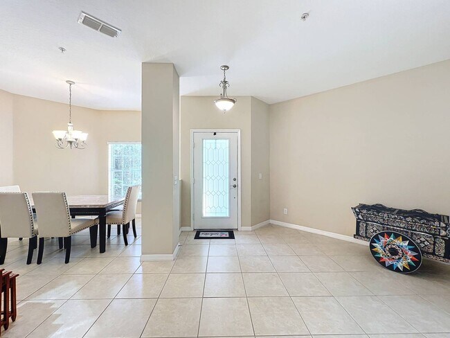 Foto del edificio - 452 Harbor Winds Ct