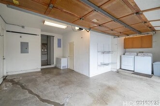 Building Photo - 91-1011-1011 Ipolani St