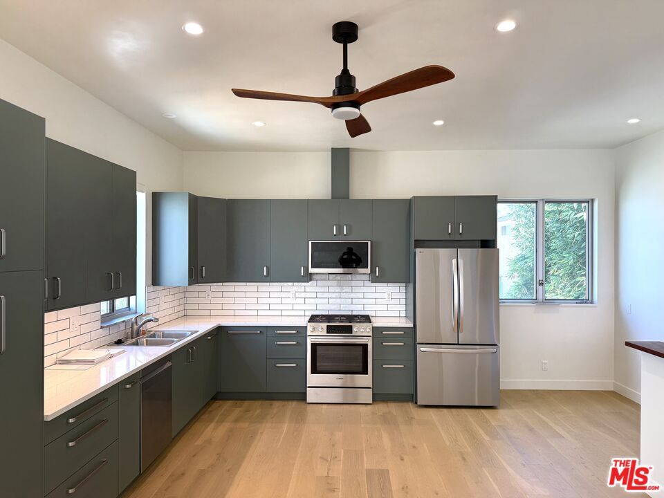 Foto principal - 1842 9th St