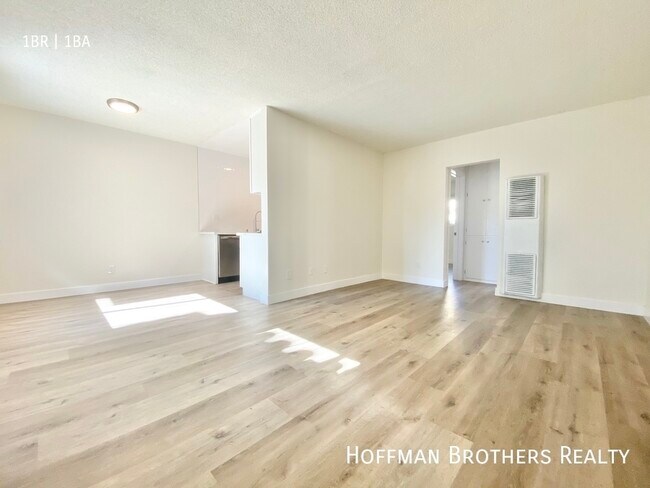 Building Photo - 1710 Arapahoe St Los Angeles, CA 90006