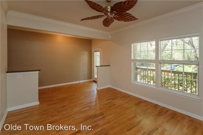 Foto del edificio - 3 br, 2.5 bath House - 839 Altaloma Ave