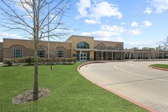 Building Photo - 23685 Silver Palm Trl