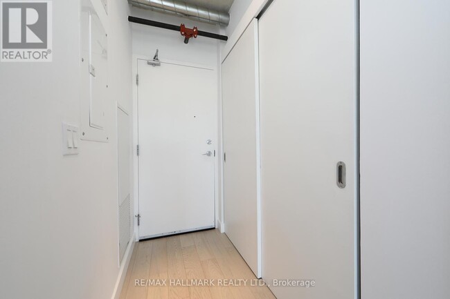 Building Photo - 51-1551 Trolley Cres