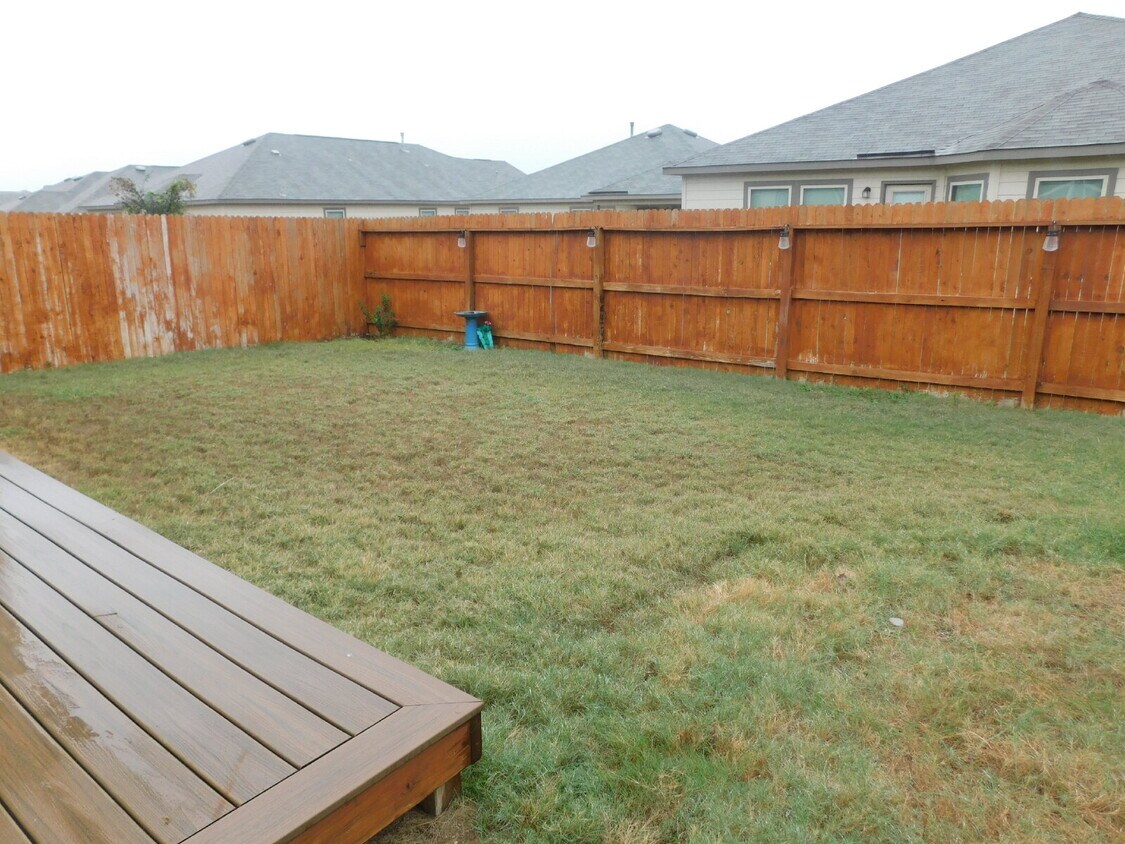 Foto principal - "Spacious 4-Bedroom Gem in San Antonio – Y...