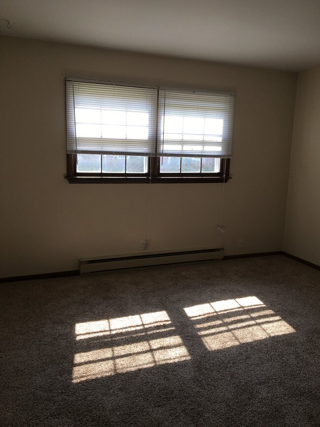 Building Photo - 1420 Nettie St