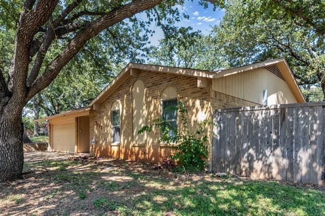 Building Photo - 2713 Scenic Hills Dr