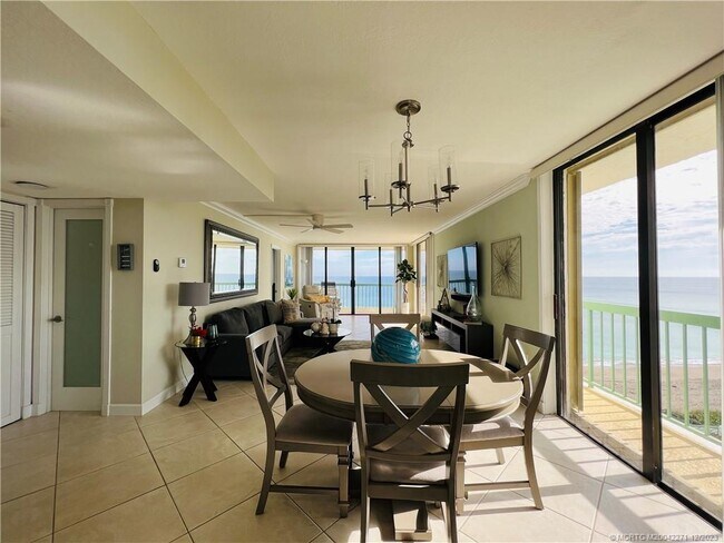 Foto del edificio - 9900 S Ocean Dr