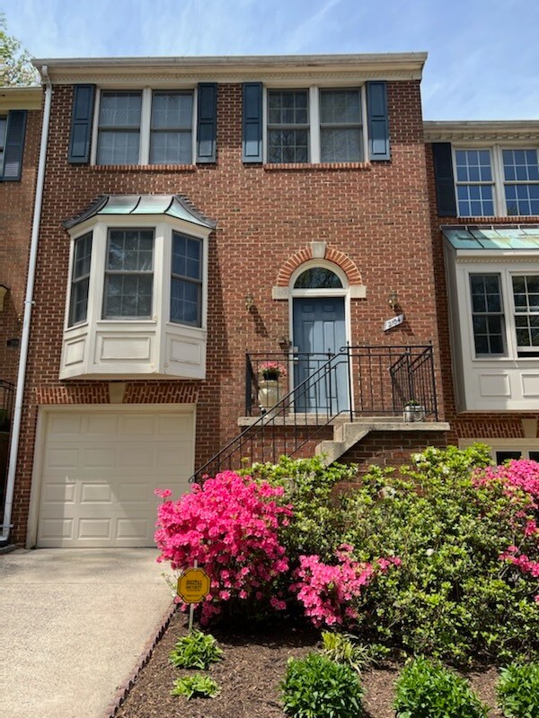 Primary Photo - 2104 Sabrina Dr