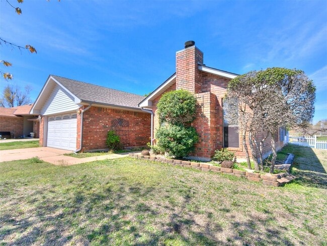 Building Photo - 7317 Louisburg Dr