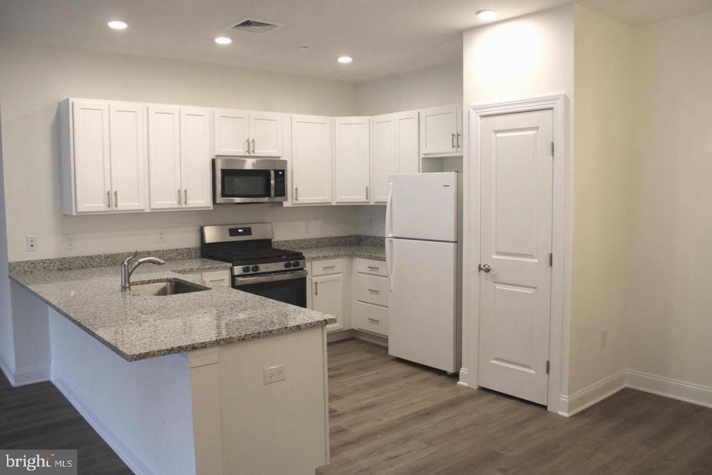 Foto principal - 612 Harvin Wy