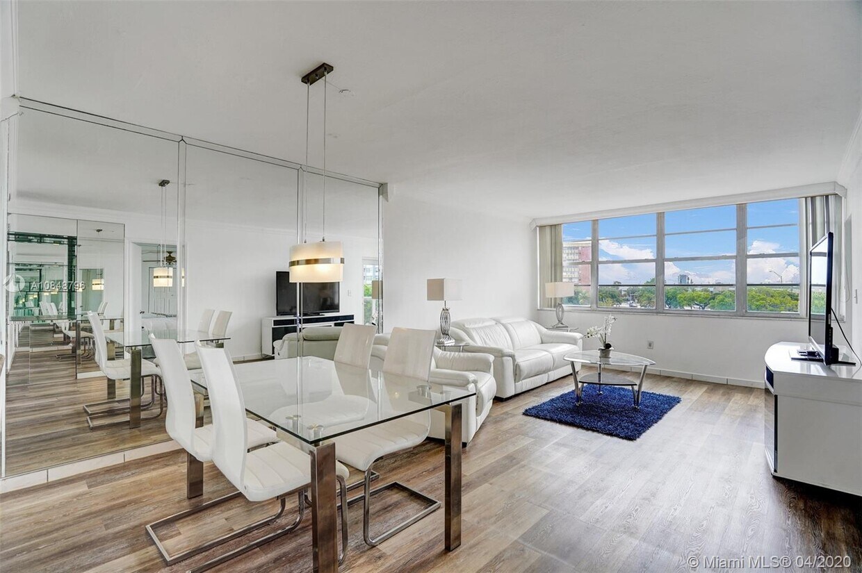 1351 NE Miami Gardens Dr Unit 321E, North Miami Beach, FL 33179 Condo for Rent in North Miami