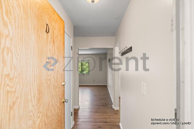 Foto del edificio - 3809 Buell St