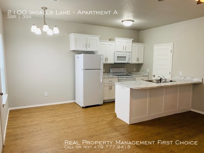 Building Photo - 2100 Ingalls Ln